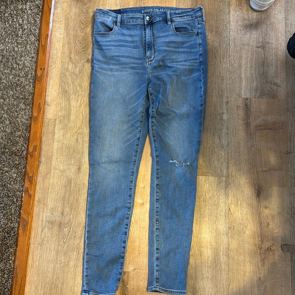 American Eagle Skinny Jeans
